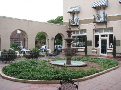 Patio at The Hotel Paisano in Marfa