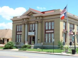 Carnegie Library building in Belton