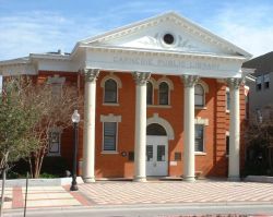 Carnegie Library building in Bryan