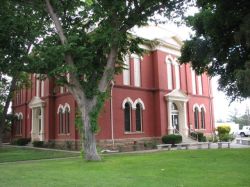 Brewster Courthouse in Alpine